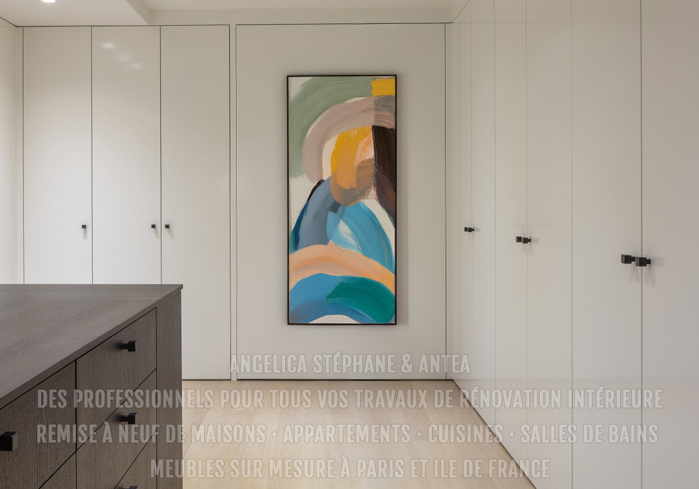 "Pour les espaces réduits, nous réalisons vos rangements en sur mesure"